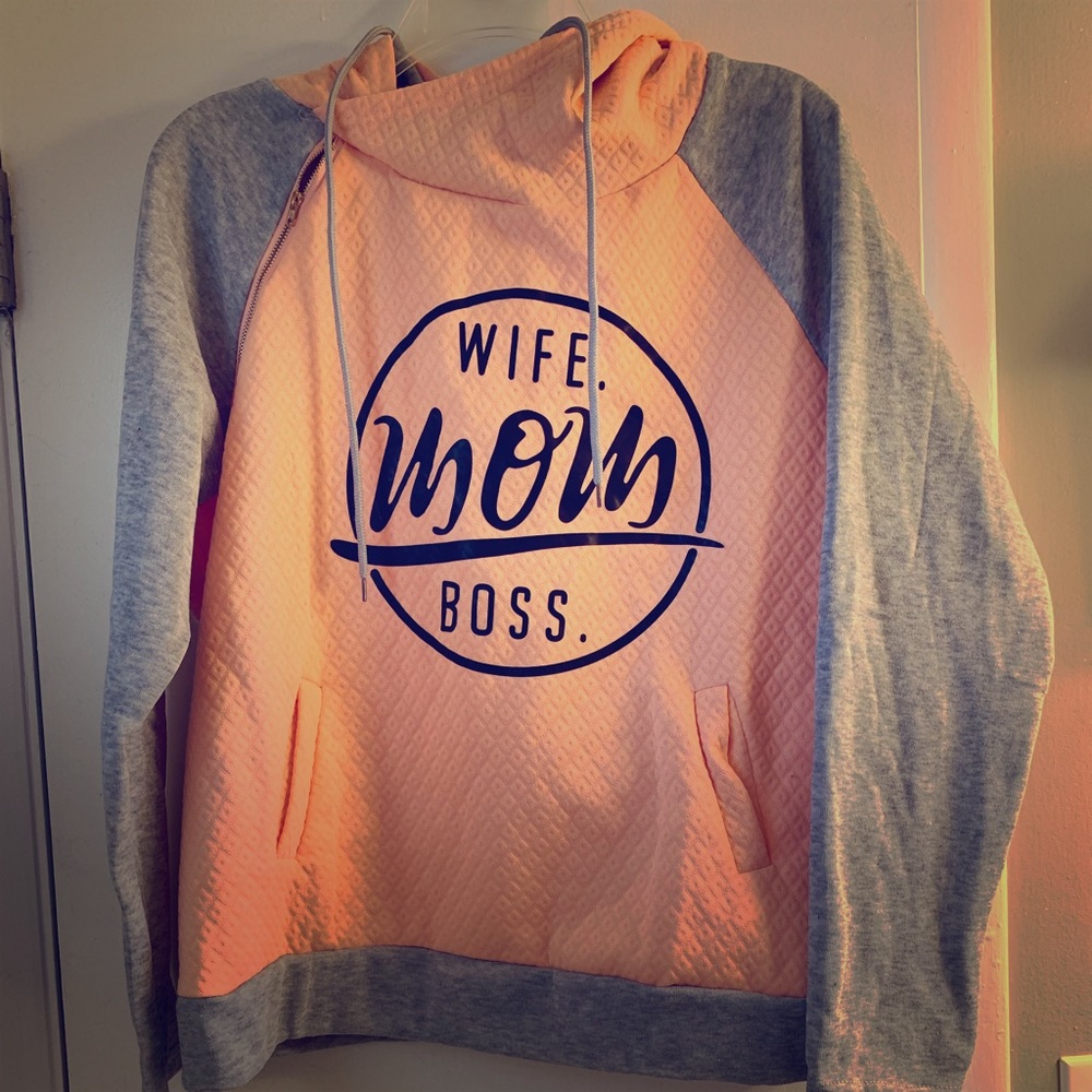 Sweatshirt